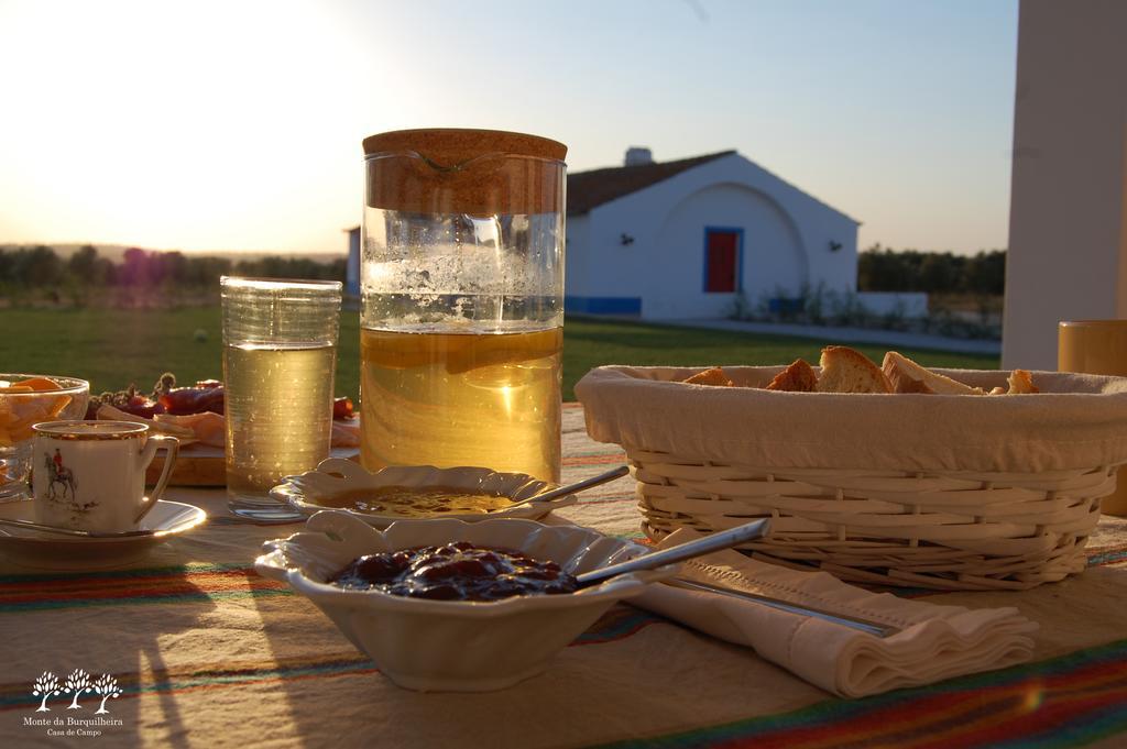 Herdade Da Burquilheira Family Retreat Alcáçovas Eksteriør bilde